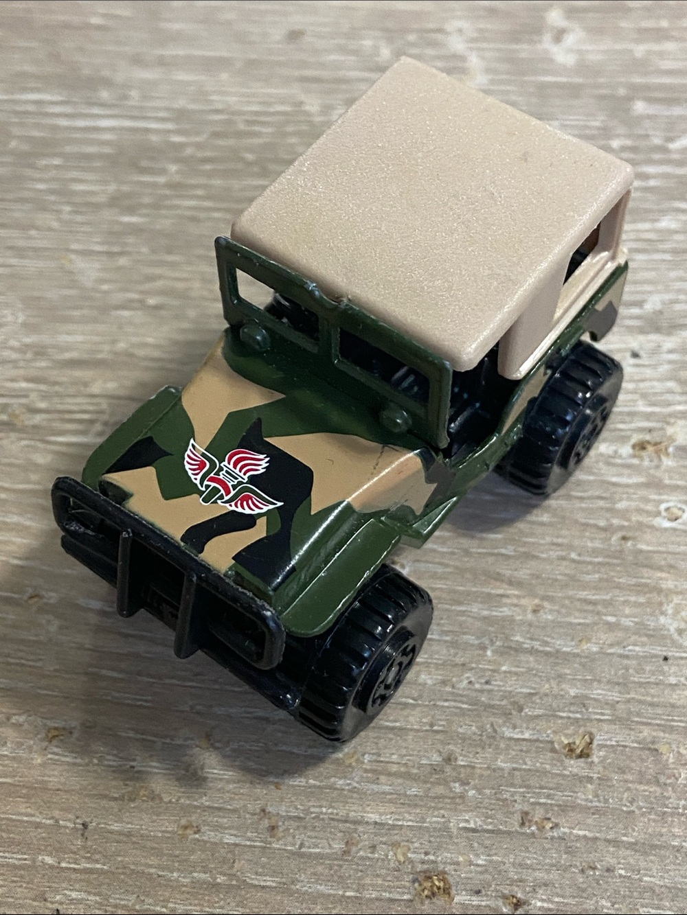 Vintage 1981 Matchbox 4x4 Jeep mb20 Military Camoflauge Olive Tan Roof NM Macau